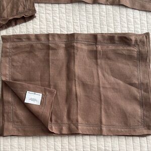 Williams Sonoma Chocolate Linen Placemats